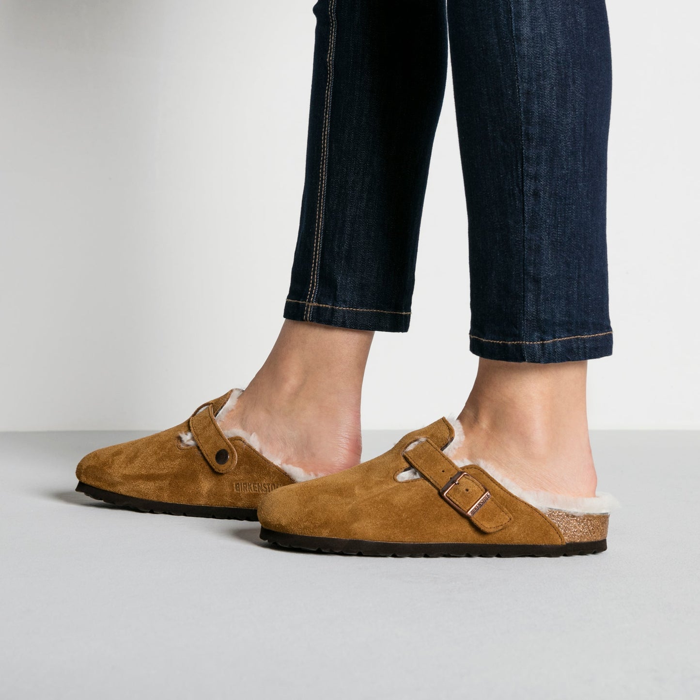 Suede Leather/Shearling in Mink