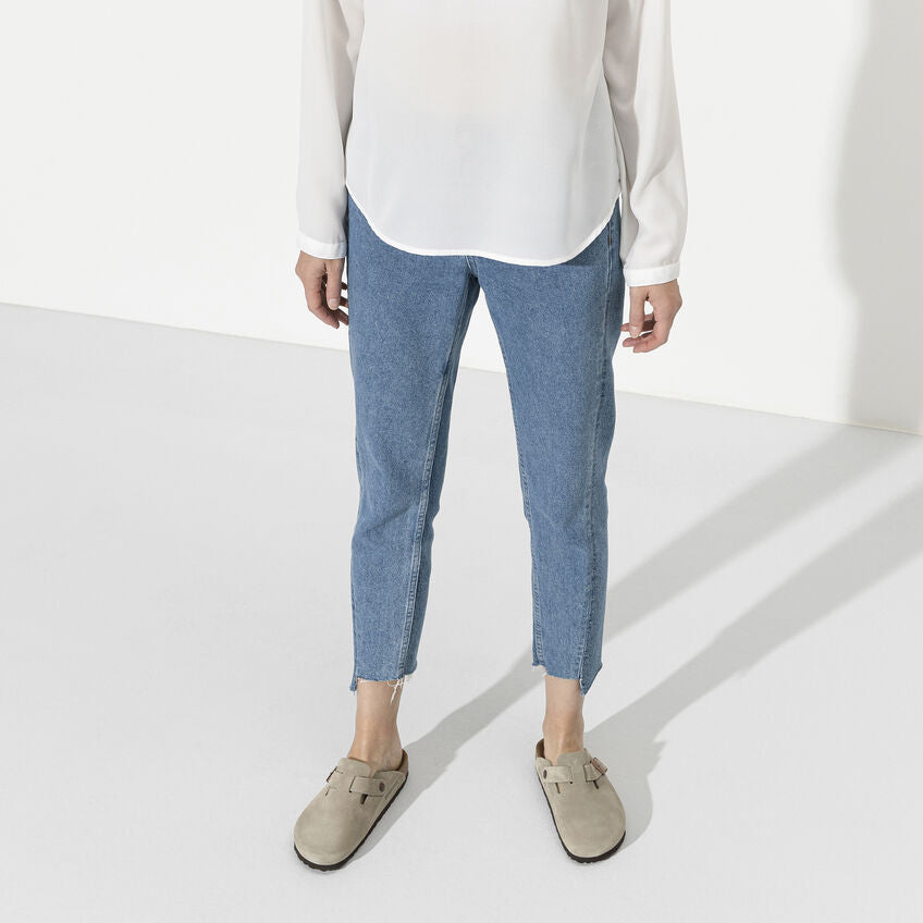 Suede Leather in Taupe (Soft Footbed - Suede Lined)